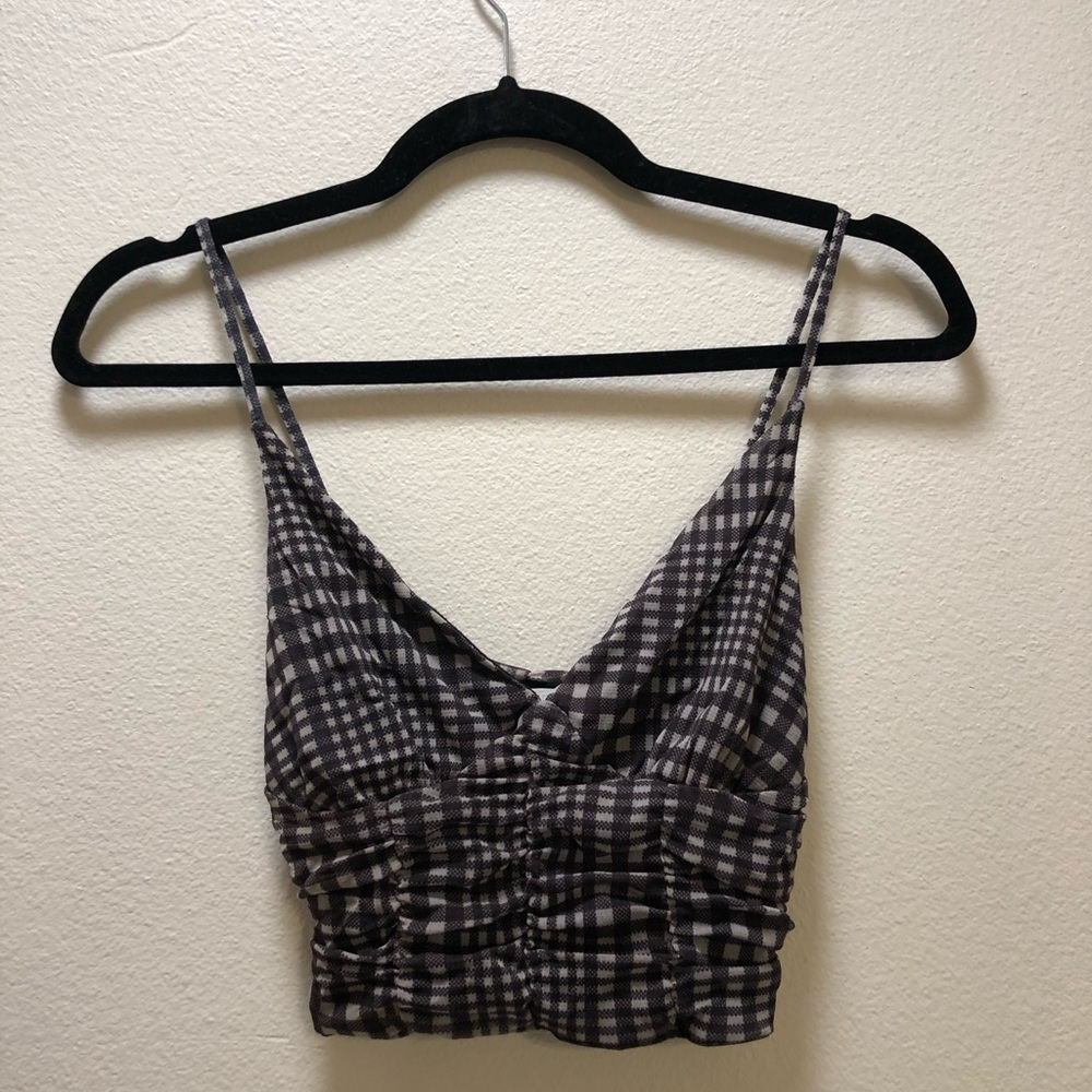 URBAN OUTFITTERS Crop Top